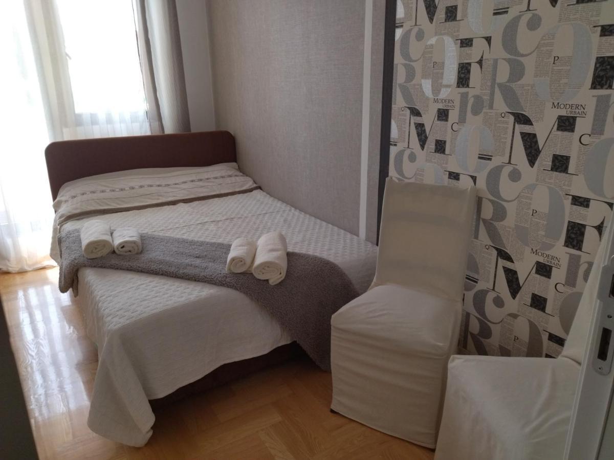 Apartman Gana Altina Lux Belgrad Exteriör bild