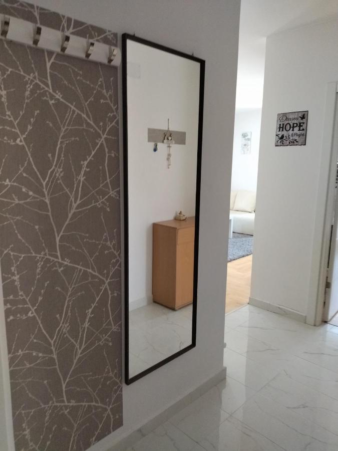 Apartman Gana Altina Lux Belgrad Exteriör bild