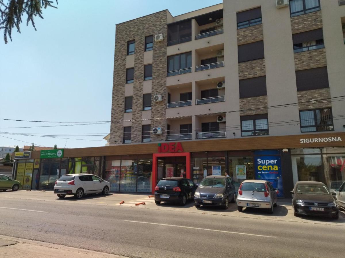 Apartman Gana Altina Lux Belgrad Exteriör bild