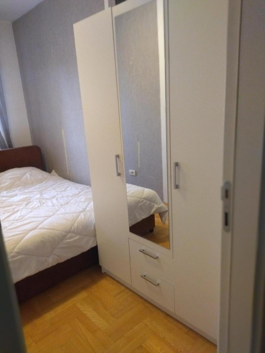 Apartman Gana Altina Lux Belgrad Exteriör bild